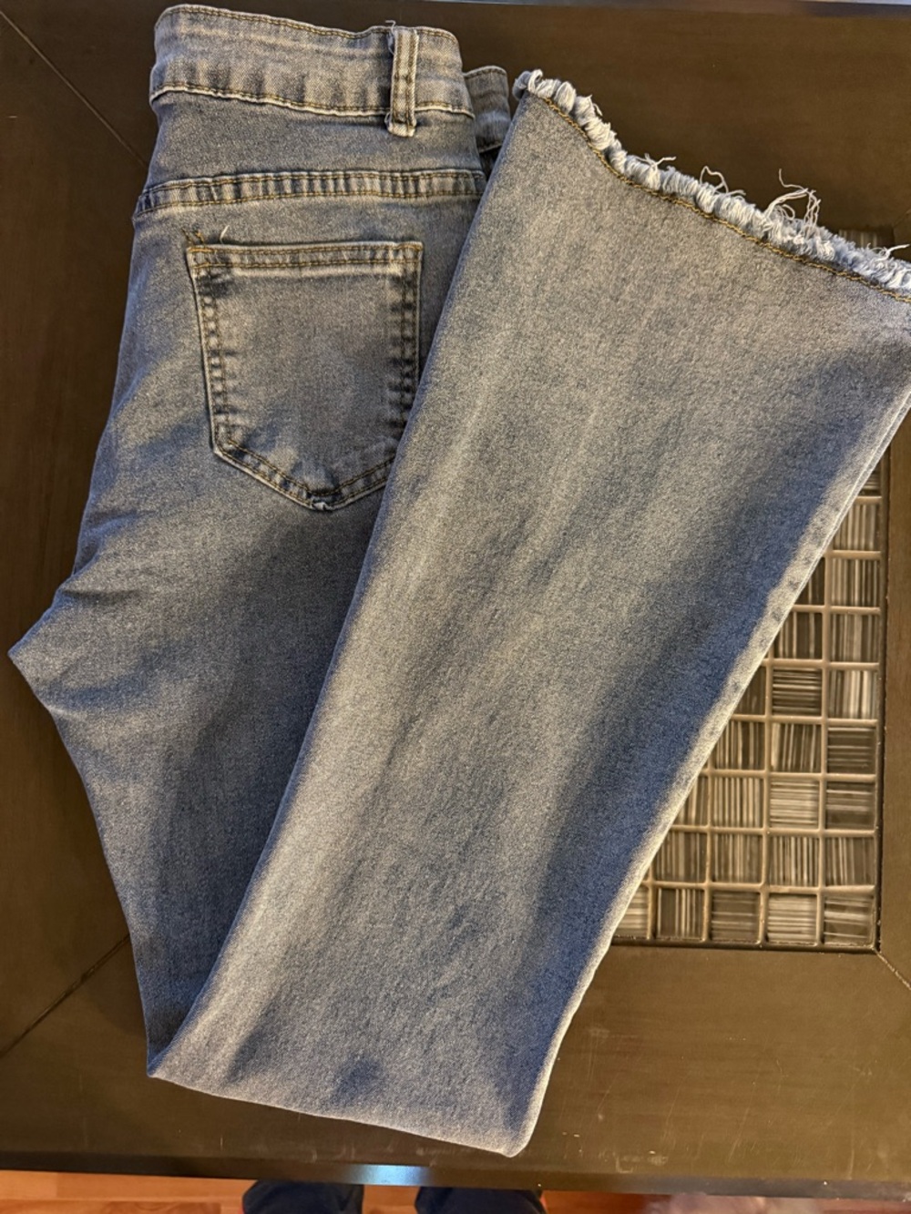 Women's Boyfriend Cut Light Blue Distressed Denim Jeans with Frayed Hem. Y2K